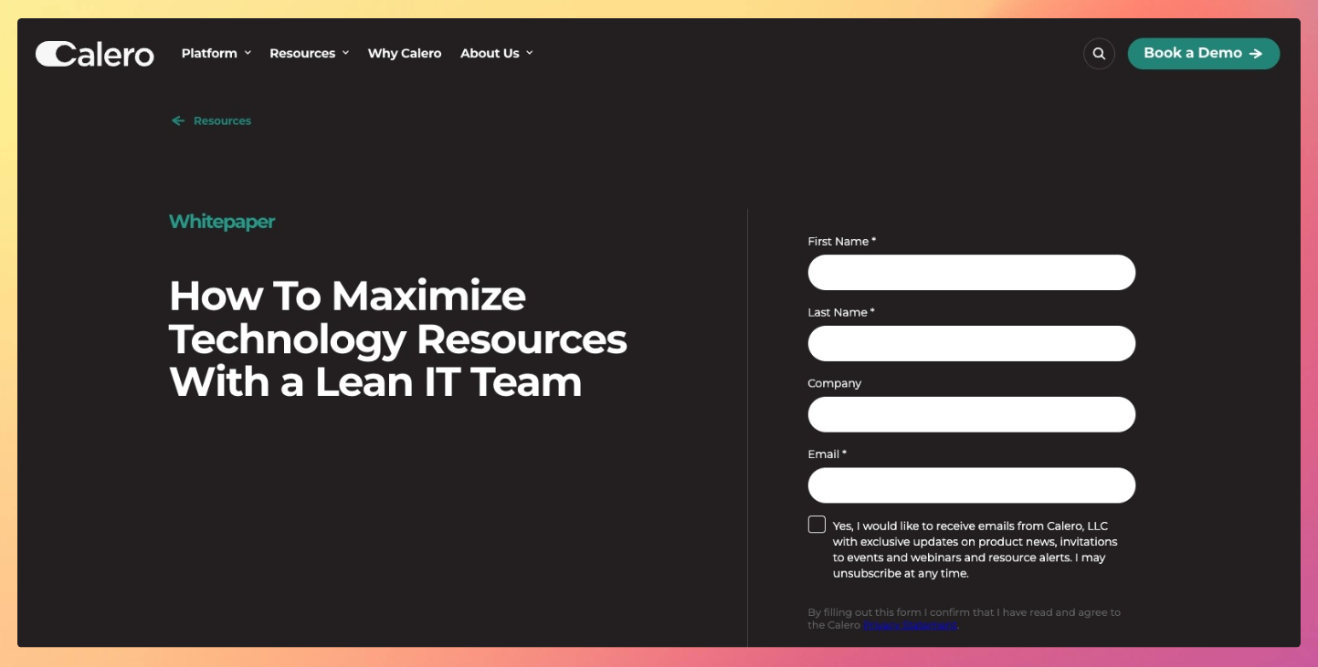 Esta página de Calero muestra una fórmula sencilla y directa para captar leads a través de un whitepaper: formulario visible y mensaje claro.